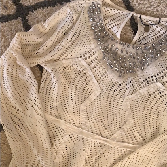 White Perforated Top - Picture 3 of 5